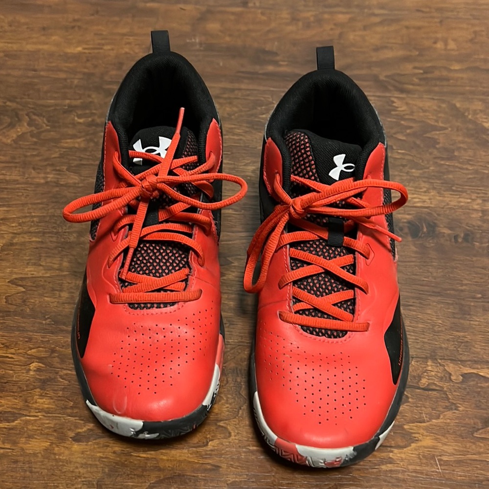Under Armour Basketball shoes